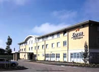 Express Holiday Inn - Outside Express Holiday Inn East Midlands Airport