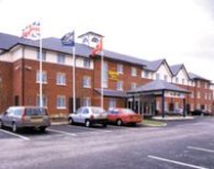 Express Holiday Inn Gatwick Outside Express Holiday Inn Gatwick Outside