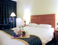 Holiday Inn - Bedroom Holiday Inn Eastleigh