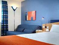 Express Holiday Inn - Bedroom Express Holiday Inn Southampton Airport